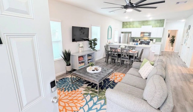 Kendleton Duplex Near Rosenberg & Wharton Sleep 8 Pet-Friendly in Kendleton