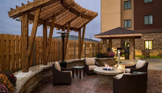 King Suite in Wichita Falls | Great for Business Travelers!