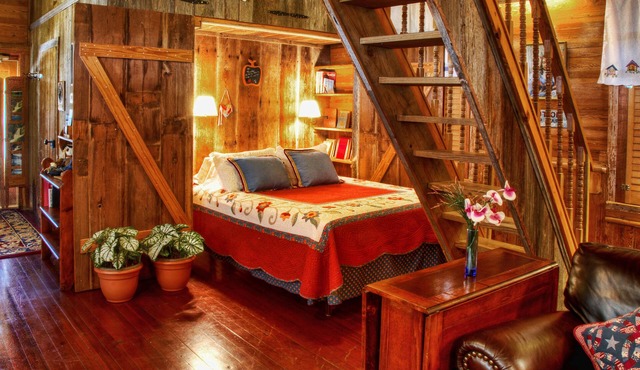 Kuebler Waldrip Haus B&B