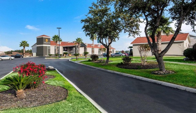 La Quinta Inn by Wyndham San Antonio Brooks City Base