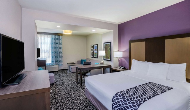 La Quinta Inn & Suites by Wyndham Houston Cypress