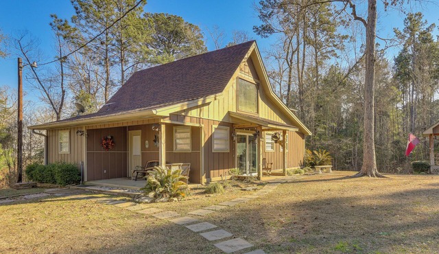 Lake Days on Sam Rayburn! Wooded Retreat w/Yard