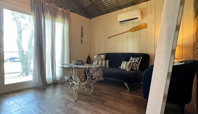 Lake Front Cabin with Marina Access