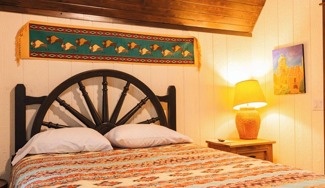 Lake Texoma cabin - The Hacienda