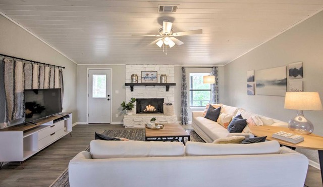 Lake View & Decks: Pet-Friendly Mabank Home