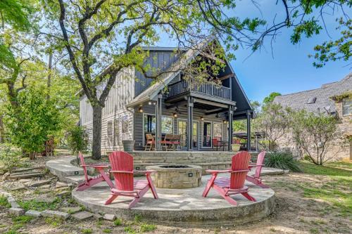 Lakefront Chico Haven w/Multi-Level Private Dock!