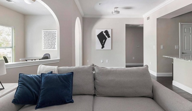 Landing | Amazing 1BD, Clubhouse, Gym