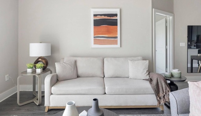 Landing | Amazing 1BD, Gym, Pool