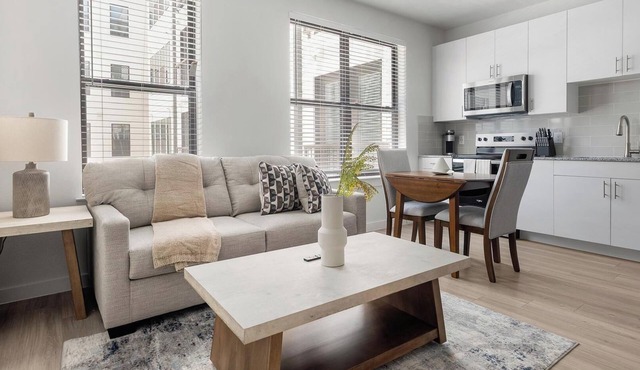 Landing | Beautiful 1BD, Pool, Gym
