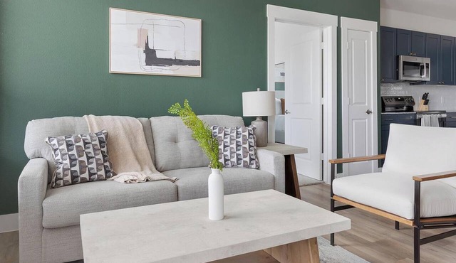 Landing | Beautiful 2BD, Gym, Clubhouse in San Antonio