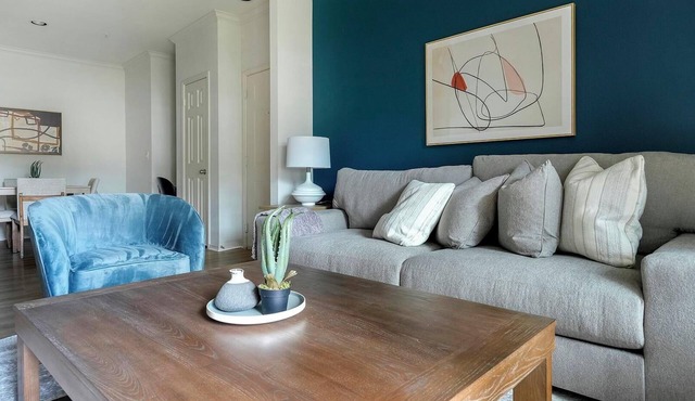 Landing | Beautiful 2BD in Bee Cave