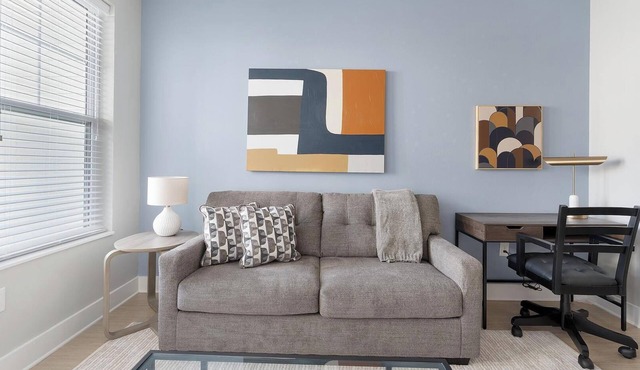 Landing | Chic 1BD, Courtyard, Gym