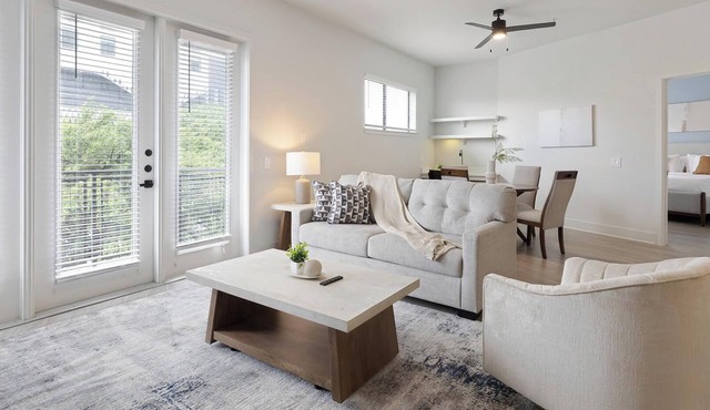 Landing | Chic 2BD, Pool, Gym