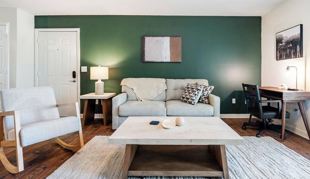 Landing | Chic 3BD, Clubhouse, Gym