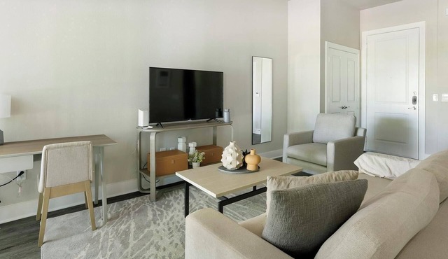 Landing | Incredible 1BD, Pool, Clubhouse