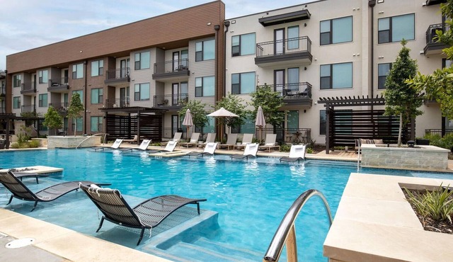 Landing | Modern 1BD, Clubhouse, Gym