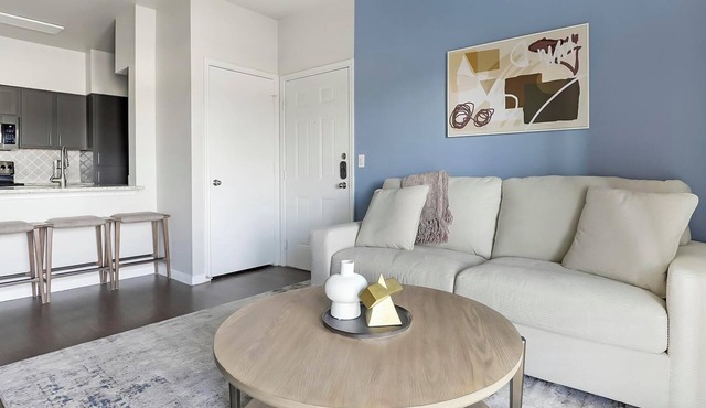 Landing | Modern 2BD, Gym, Clubhouse