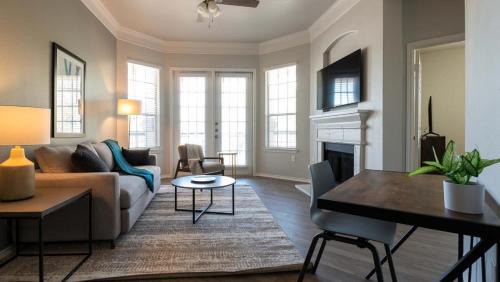 Landing Modern Apartment with Amazing Amenities (ID3426X15)