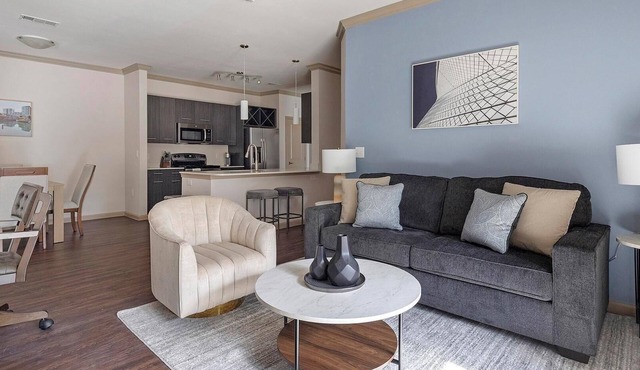 Landing | Stunning 2BD, Gym, Yoga Studio