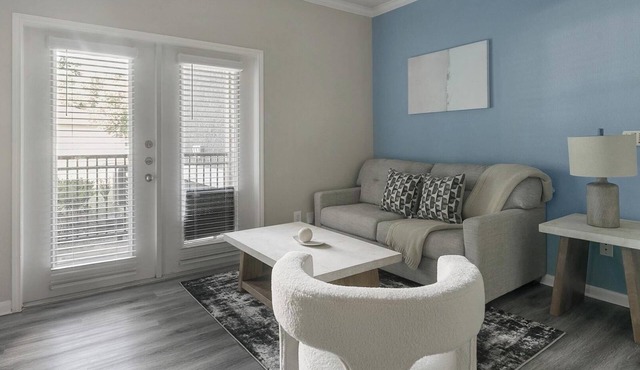 Landing | Stylish 1BD, Clubhouse
