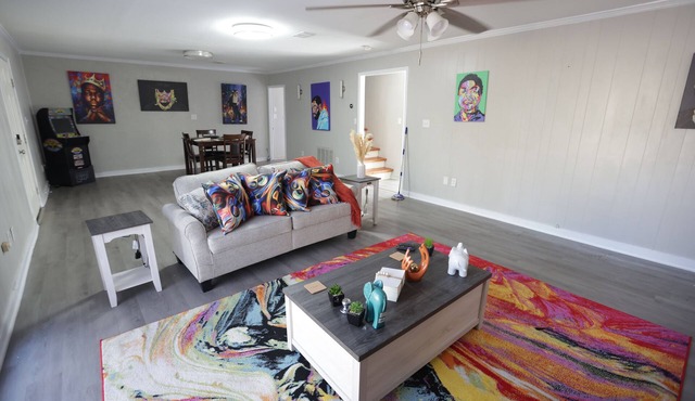 Legendary Hip Hop Inspired Home - Walking Distance to GSU
