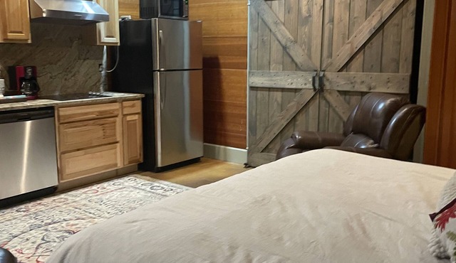 Little Crawfish Studio