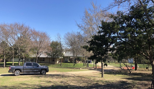 Little Creek Ranch- "Home-Away-from-Home"