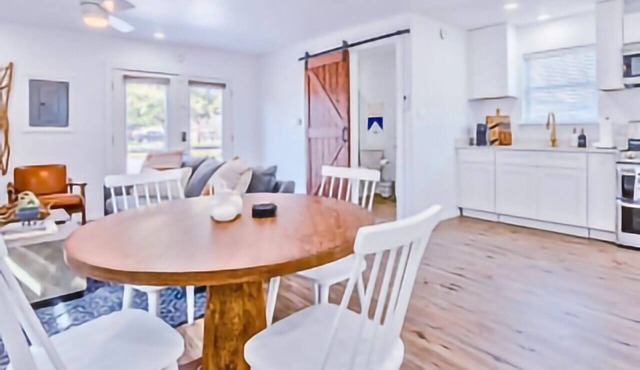 Little Elm Studio Cottage | Monthly Stays | WiFi | Fire Pit