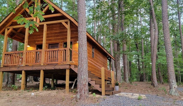 Little Wolf Cabins/The Lofted Cabin close to WPG West Trailheads