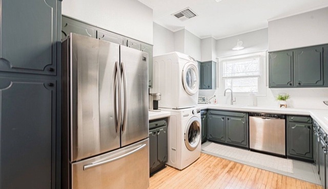Lovely 3 Bedroom in Uptown New Orleans