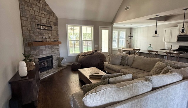 Lovely Solitude Suite to Rent in Pike Road in Pike Road