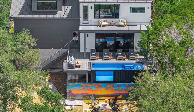 Luxe Pool, Fire Pit, Lake Views - Sundown Social