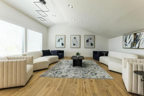 Luxurious Austin Hideaway! 4,400-Sq-Ft Estate