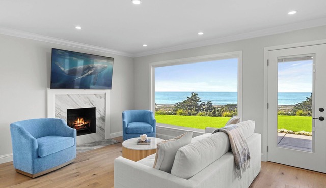 Luxurious Private Coastal Home – Hot Tub & Ocean Views Near San Francisco in Pacifica
