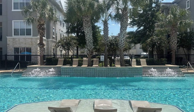 Luxury 1 bedroom apartment in a resort-style gated community