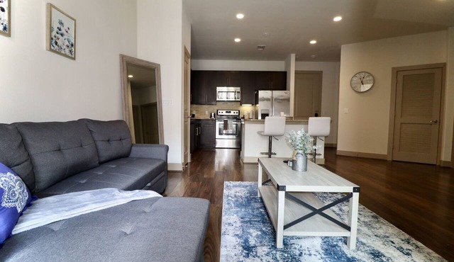 Luxury King Suite/Pool/SkyLounge
