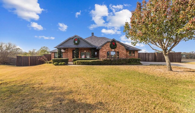 Luxury Ranch Retreat - Pool, Hot Tub, Game Rooms