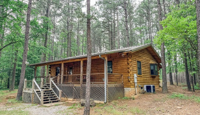 Luxury Retreat, Private Hot Tub, Romantic Getaway