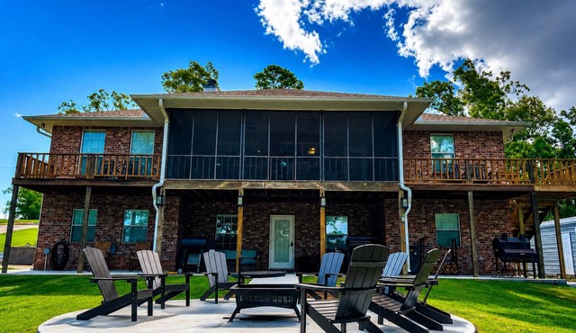 Magnolia Place by Toledo Town and Tackle on Lanan Bay