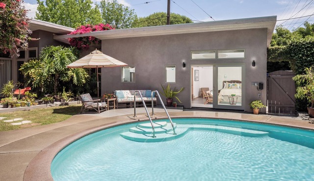 Mid-Century Mod Studio and Pool in Long Beach
