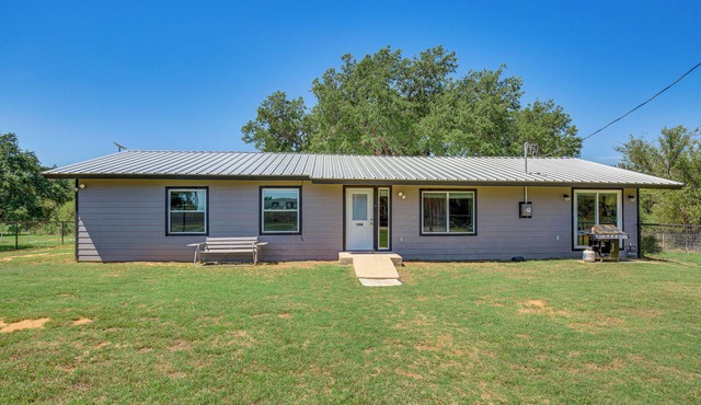 Millsap Home on 150 Acres w/Trails: Pet-Friendly!