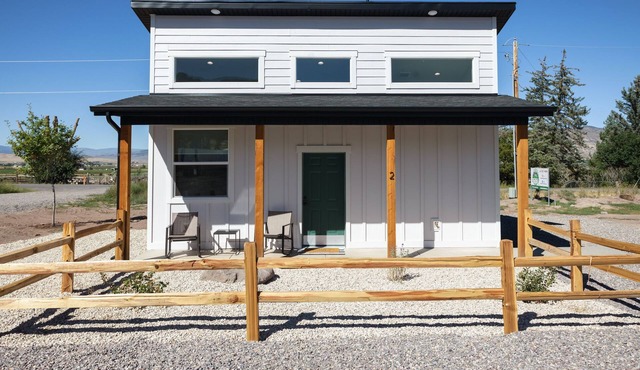 Mini Cottage Rentals, Serviceberry Cottage. Monroe UT in Monroe