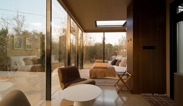 Mist:Mirror cabin, VIEW, pool, grill, fire pit