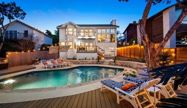 Misty Hill ~Best View in Austin~ Luxury Pool Oasis