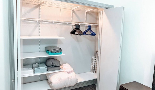MODERN 2BEDROOM 2 BATHROOM IN A PRIVATE CONDO GATED COMMUNITY