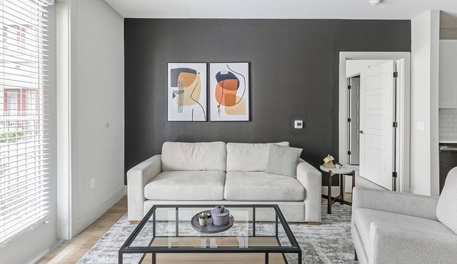 Modern Apartment in Prime Location (ID1214X444)