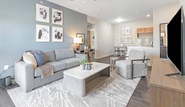 Modern Apartment in Prime Location (ID9888X06)