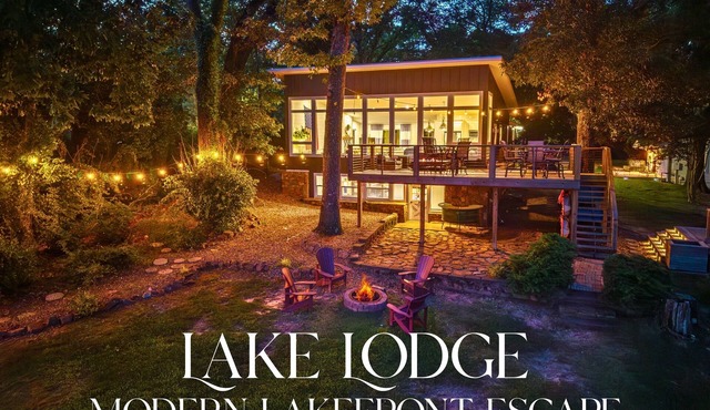 Modern Lakefront Escape | Private Dock | Hot Tub in Hot Springs