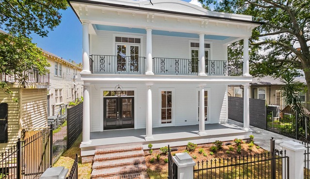 Modern New Orleans Style Home