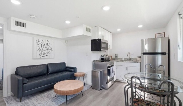 Modern Pine Bluff Retreat - Near Hospital & Casino